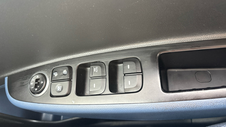 Hyundai i10 1.2 Premium 5dr Petrol Hatchback